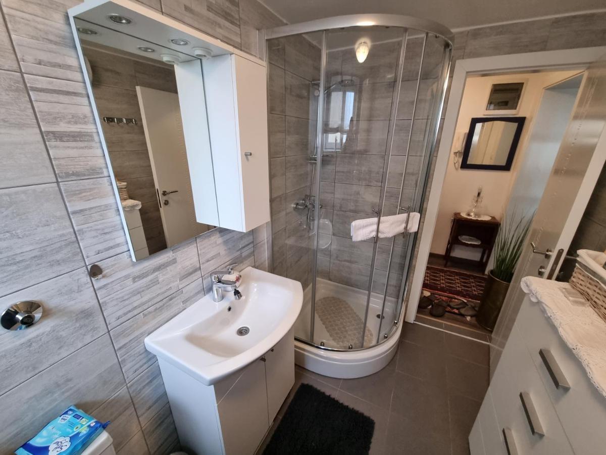 Apartment Blaoss Карловац Екстериор снимка