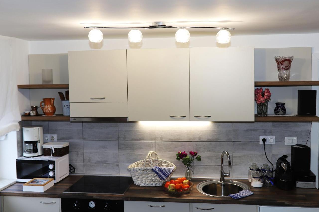 Apartment Blaoss Карловац Екстериор снимка