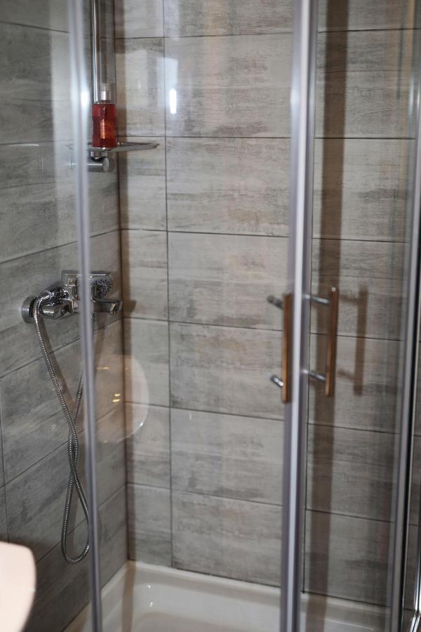 Apartment Blaoss Карловац Екстериор снимка