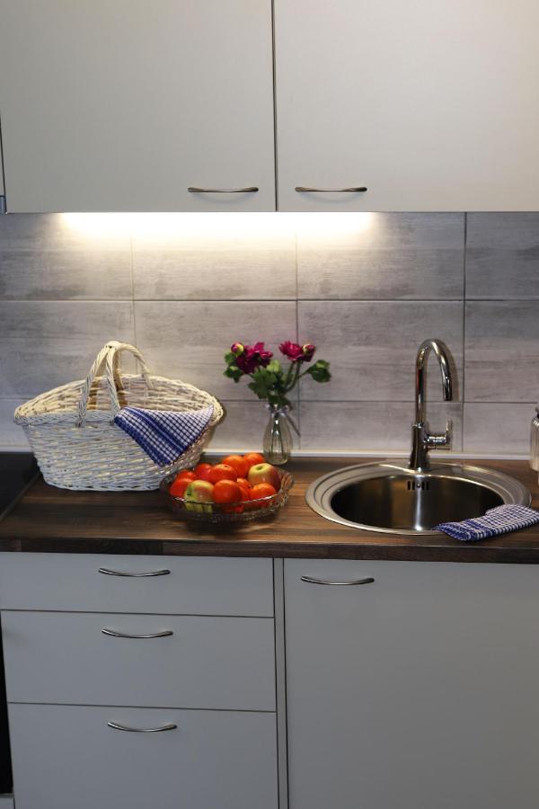 Apartment Blaoss Карловац Екстериор снимка