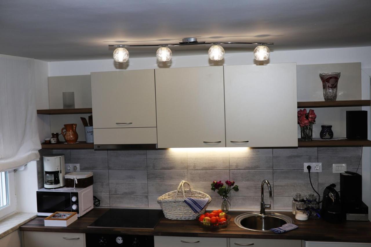 Apartment Blaoss Карловац Екстериор снимка